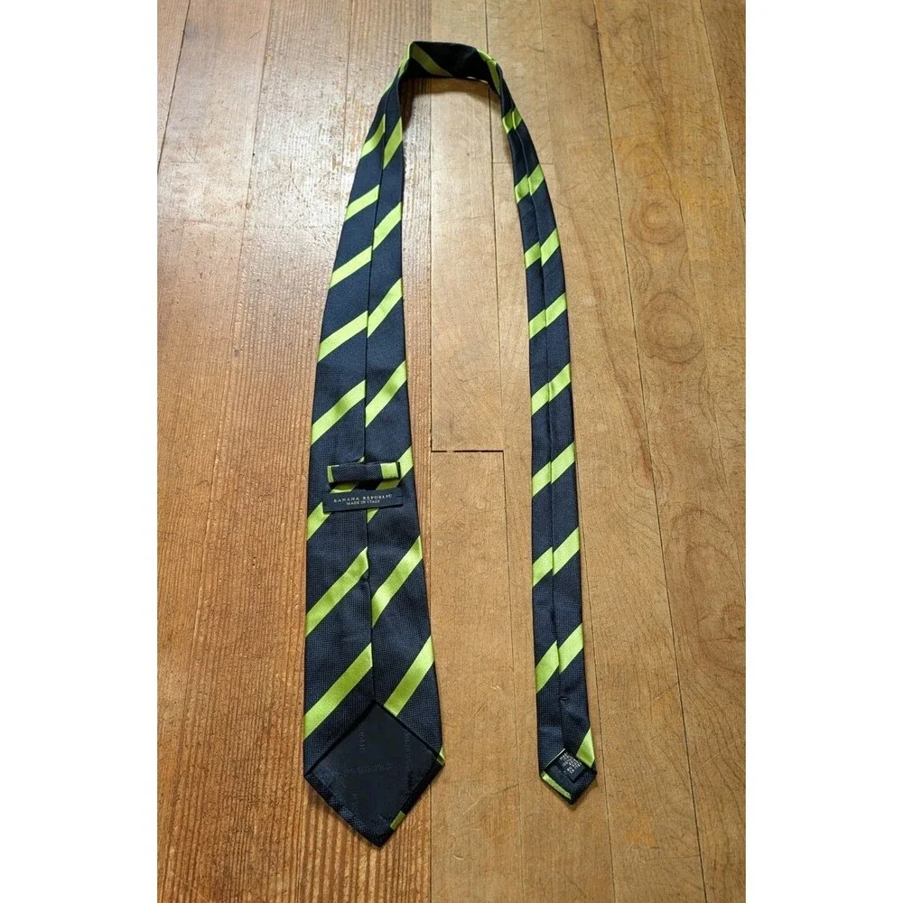 Banana Republic Tie Mens Necktie Dark Blue And Green Business Suit Made In Italy